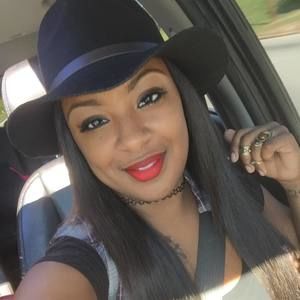 Meet your Posher, Jenneah